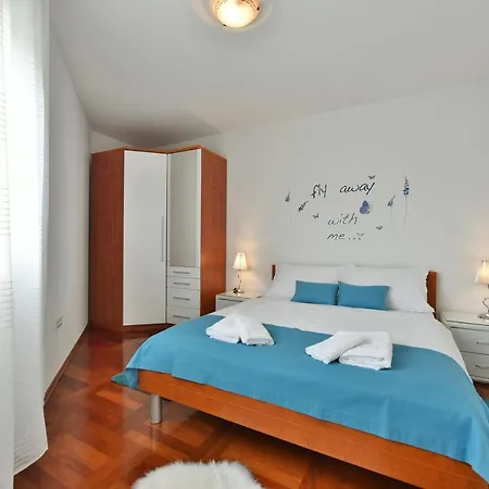 Majpruz Zadar
