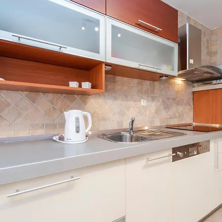 Apartment Majpruz Zadar